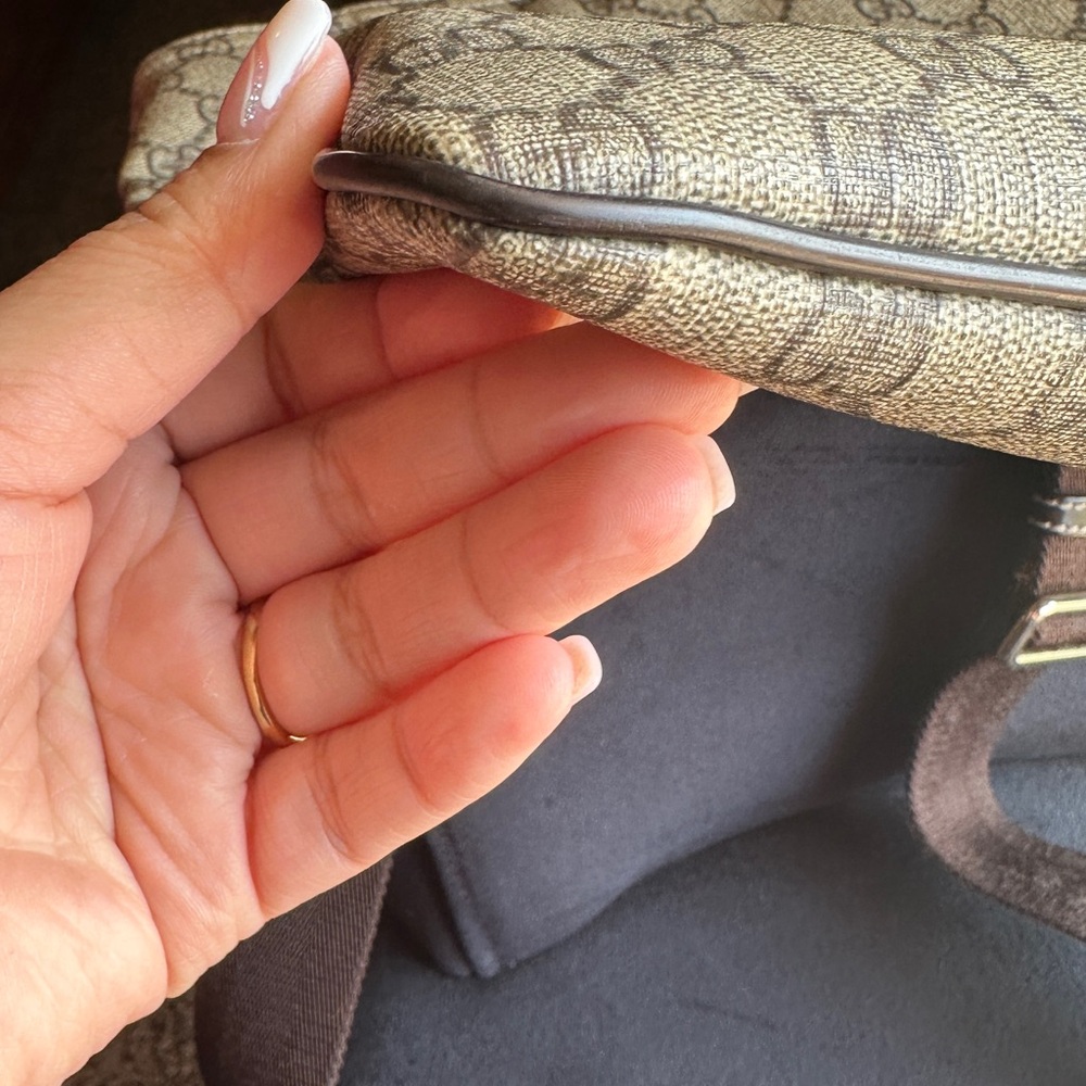 Gucci Beige and Brown Monogram Canvas - Picture 9 of 13
